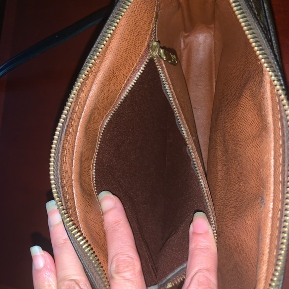 Louis Vuitton Marly Dragonne - Picture 8 of 16